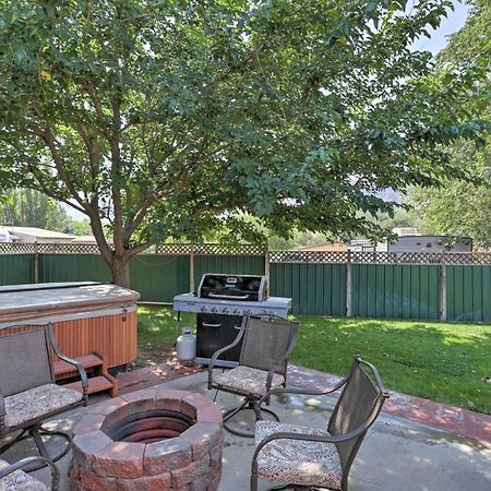 Red Rock Rambler Moab Home With Hot Tub And Views! Exterior foto